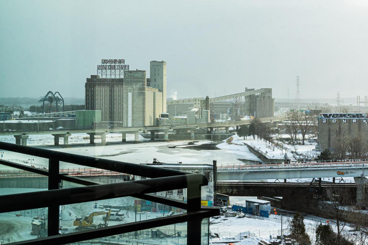 Executive Canal View